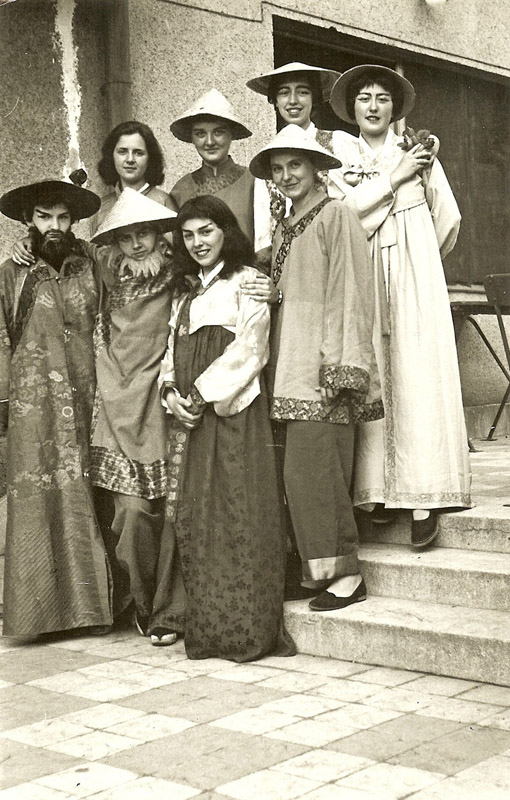 Koreai jelmezben 1959 IV. a