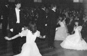 Balr&oacute;l: Fally J&aacute;nos, h&aacute;ttal Czer Ildik&oacute; III. a, Horv&aacute;th Tibor IV. c, V&aacute;rszegi M&aacute;rta, Fally Gy&ouml;rgy, Vir&aacute;g &Aacute;gnes